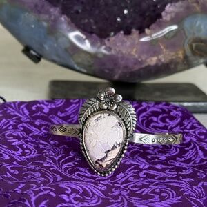 Gorgeous Utah Tiffany Stone Cuff Bracelet